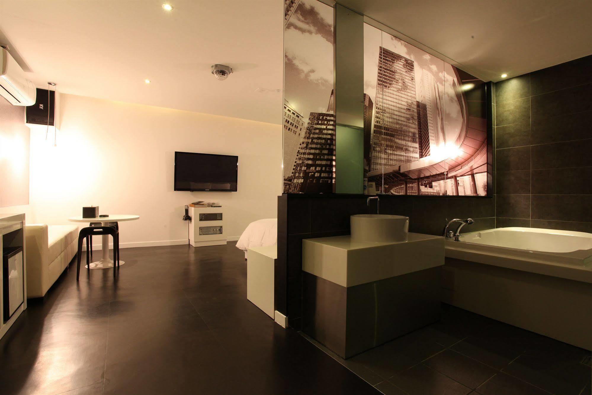 Sheel Hotel 2*
